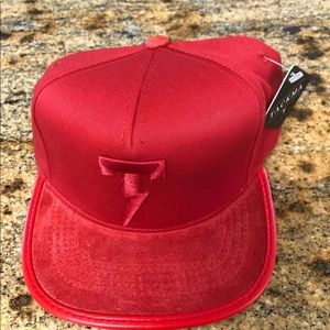 Tackma Cap